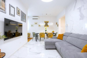 LUX Holiday Apartment Tony @ 10 min Znjan Beach